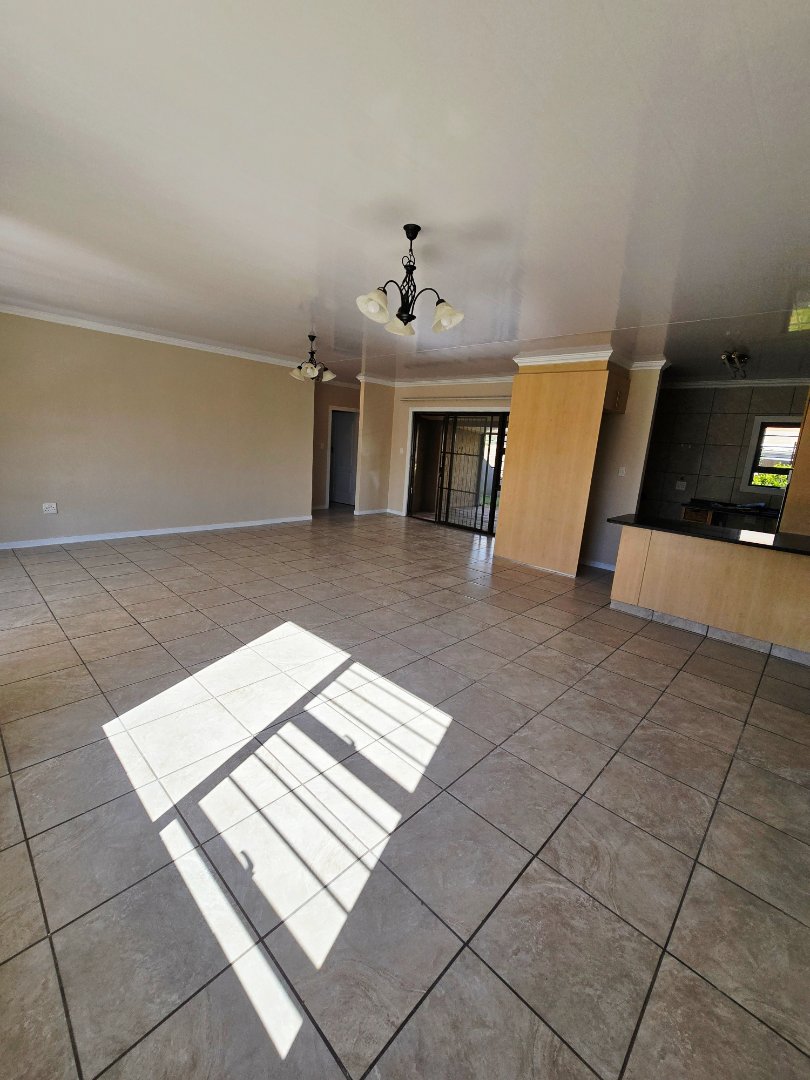 2 Bedroom Property for Sale in Wilkoppies North West